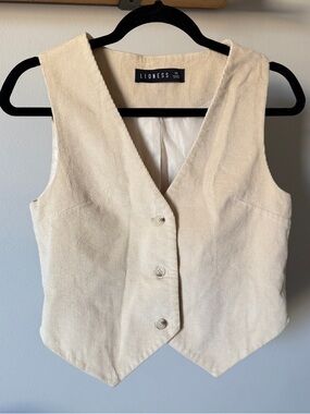 Lioness Cream Corduroy Button-Front Vest